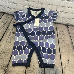 Monica + Andy Kimono Style Baby Outfit